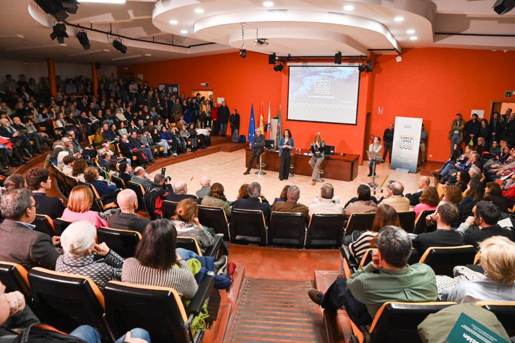 Evento de presentación de programa y equipo de Conchi López