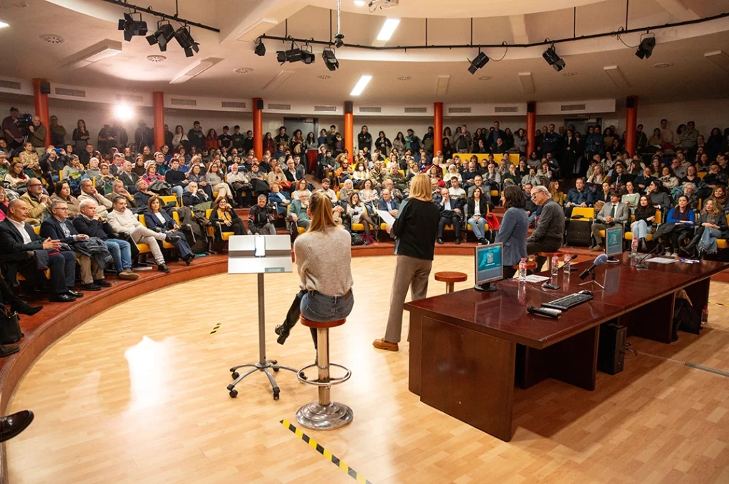 Presentación de la candidatura de Conchi López