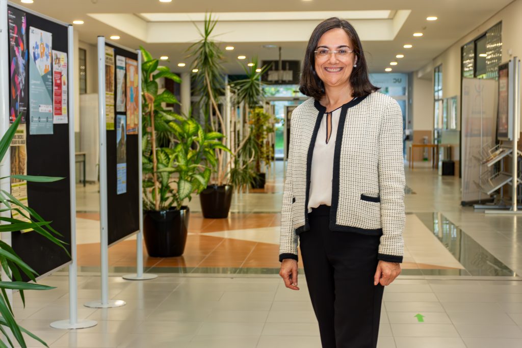 Conchi López presenta su candidatura al rectorado de la Universidad de Cantabria